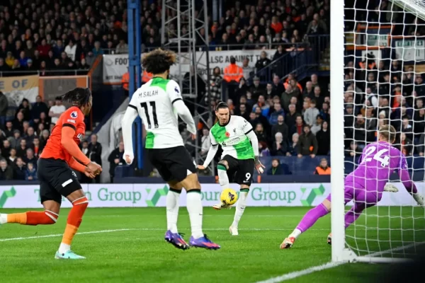 Luton Town 1-1 Liverpool: Collected after the Premier League game, the Reds almost didn't survive, attacking and equalizing in injury time.